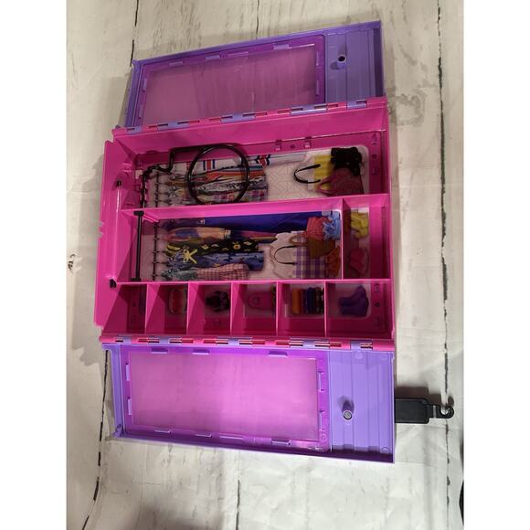 Mattel Barbie Pink Wardrobe Closet w/ Handle Hard Plastic Carrying Case - Picture 7 of 7
